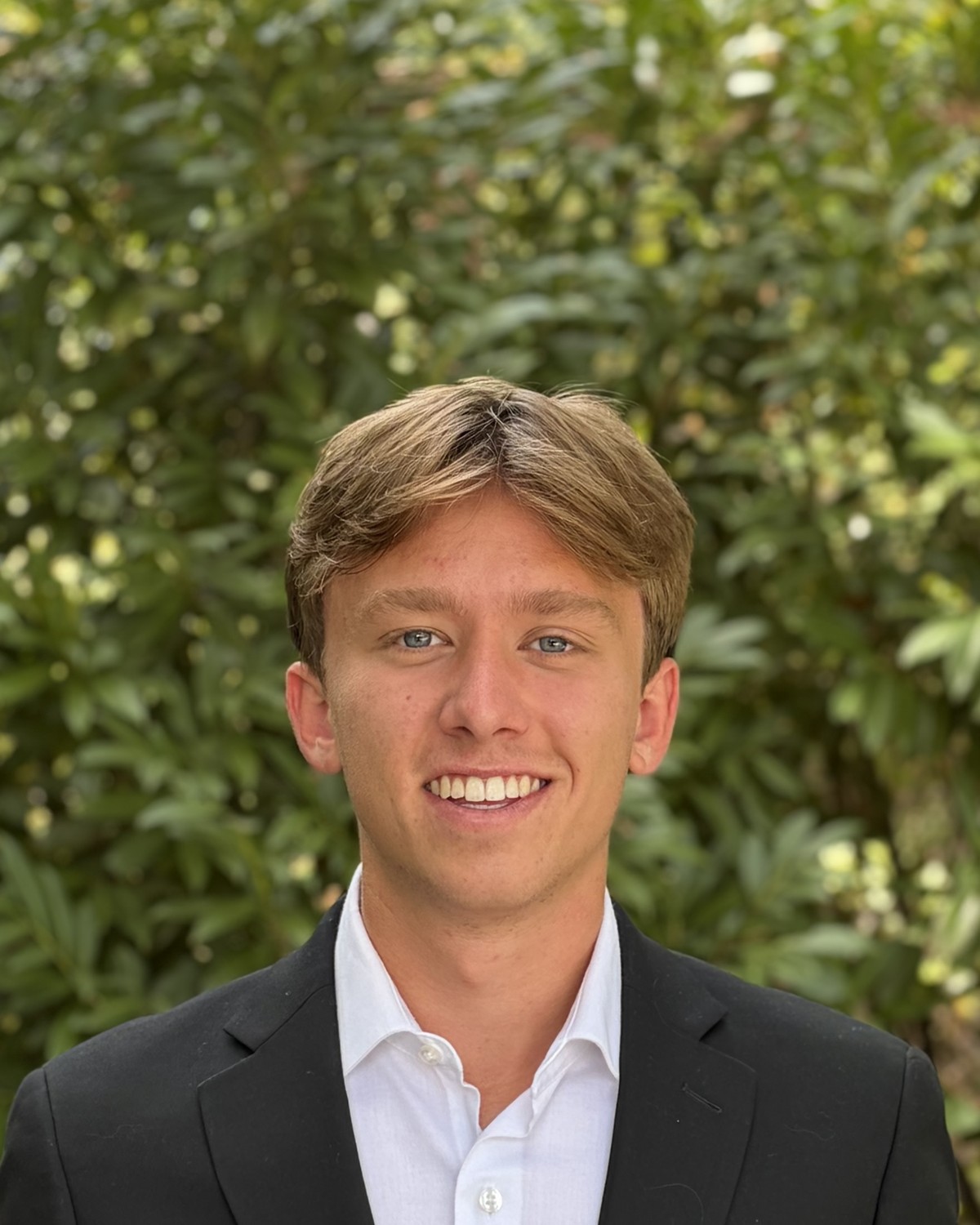 David Raymond headshot